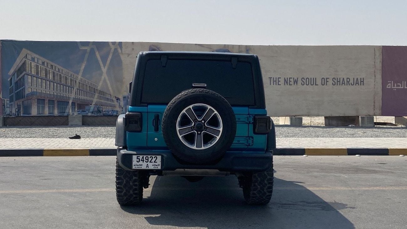 Jeep Wrangler Unlimited Sport 3.6L A/T