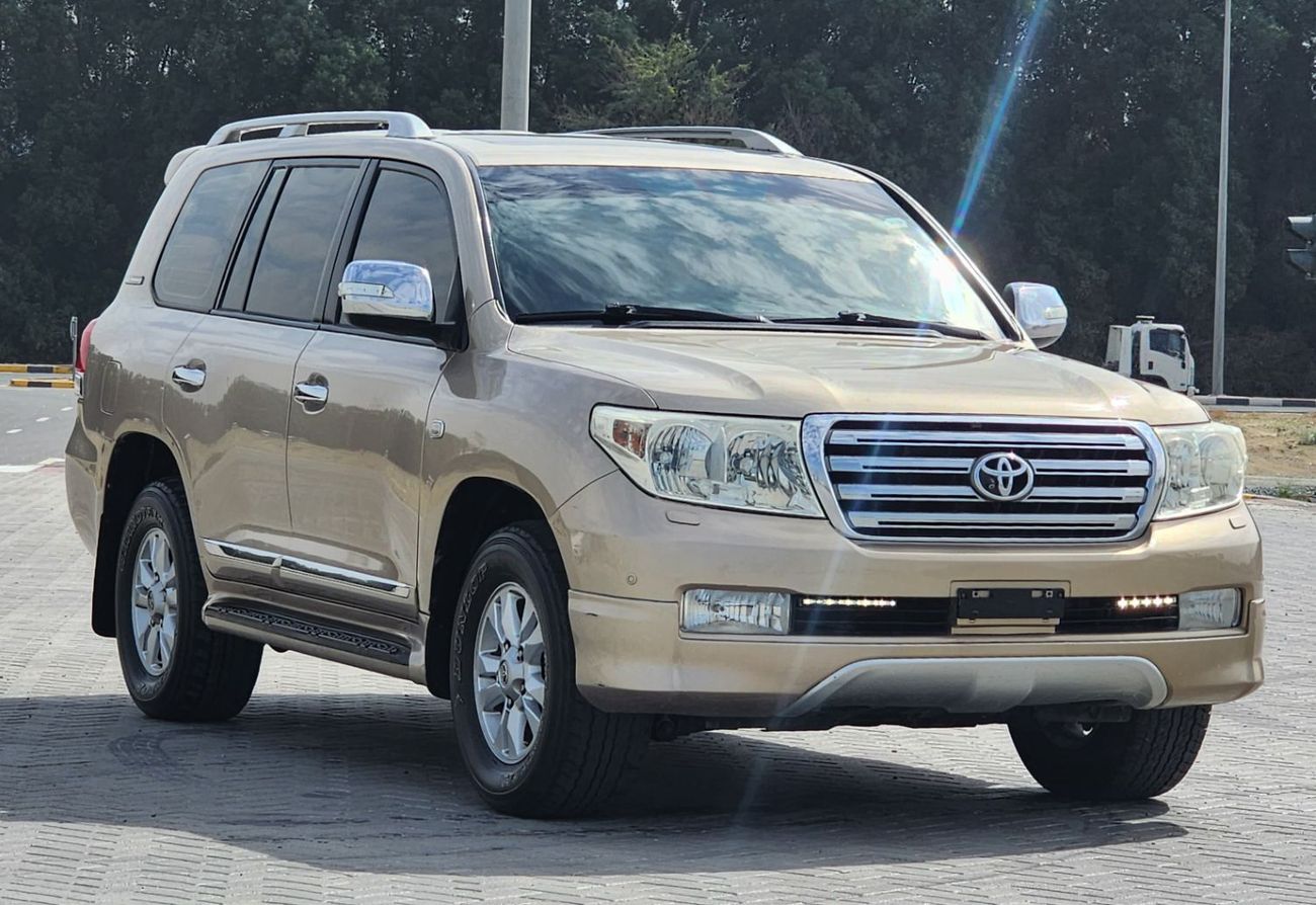 تويوتا لاند كروزر GX.R V6