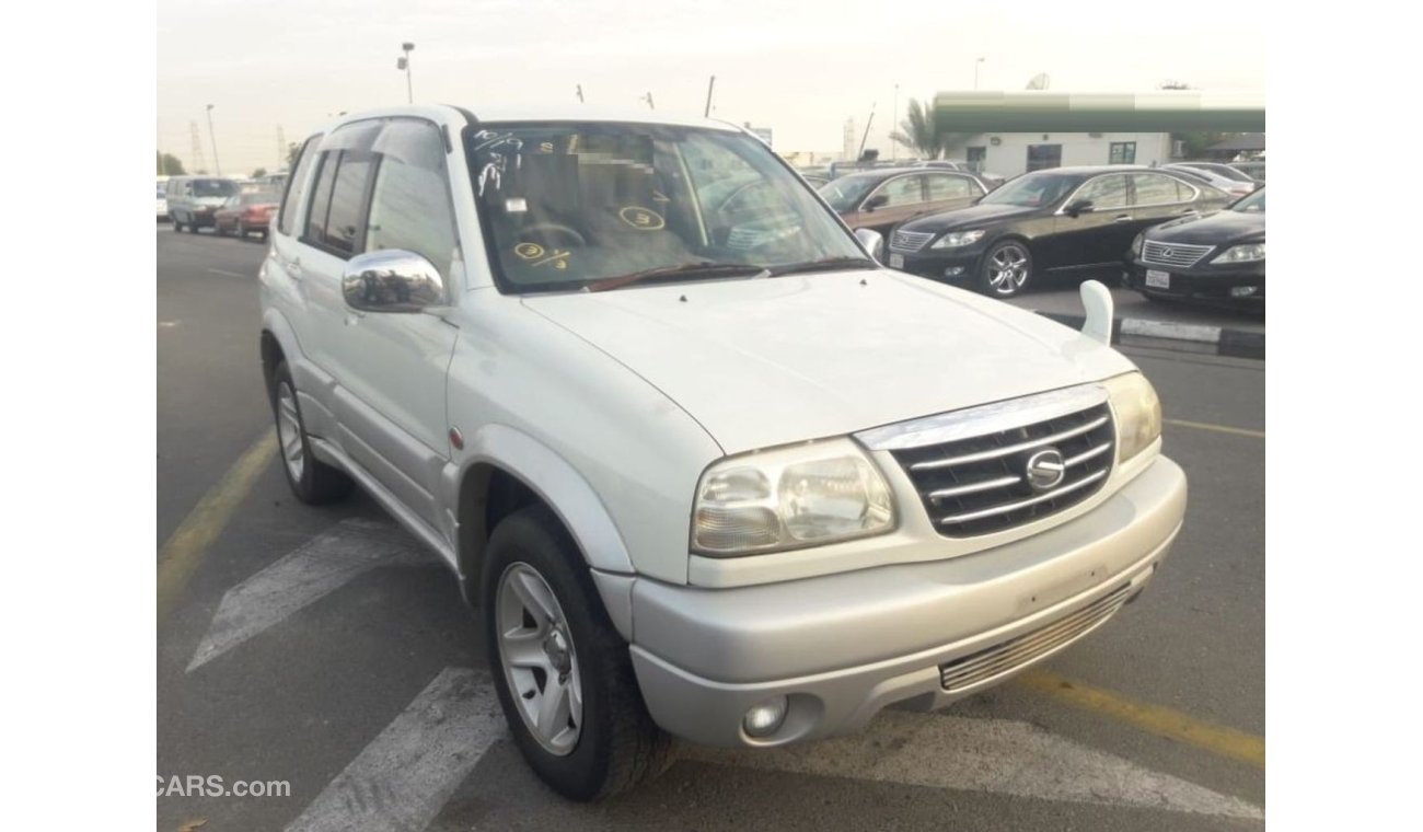 سوزوكي إيسكودو Suzuki Escudo RIGHT HAND DRIVE (Stock no PM 262)