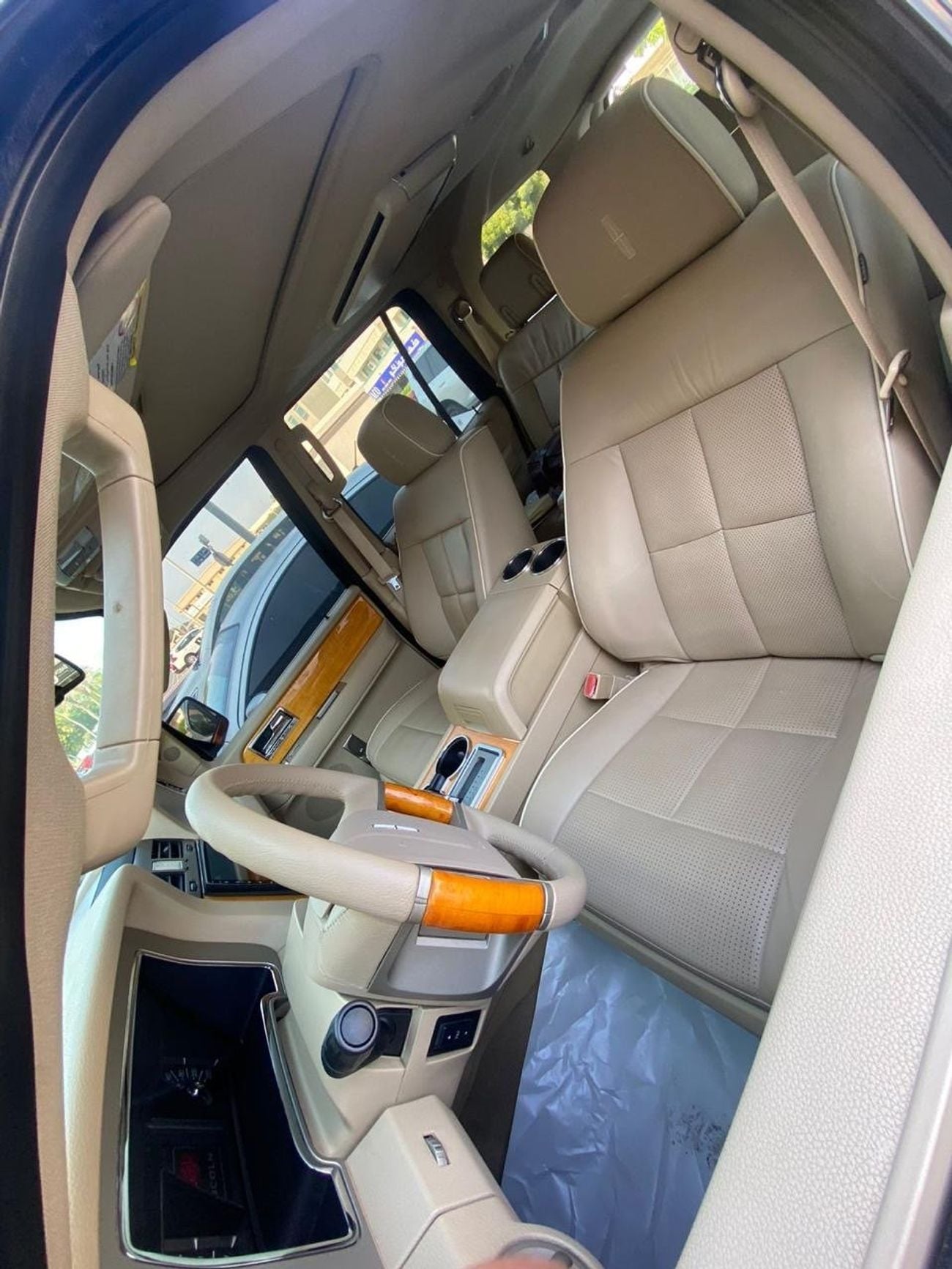 Lincoln Navigator
