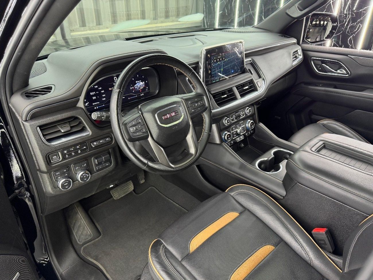 GMC Yukon 2024 GMC Yukon AT4, GMC Warranty, 10 Years Engine Warranty, Just Been Serviced, 8 Seater, GCC