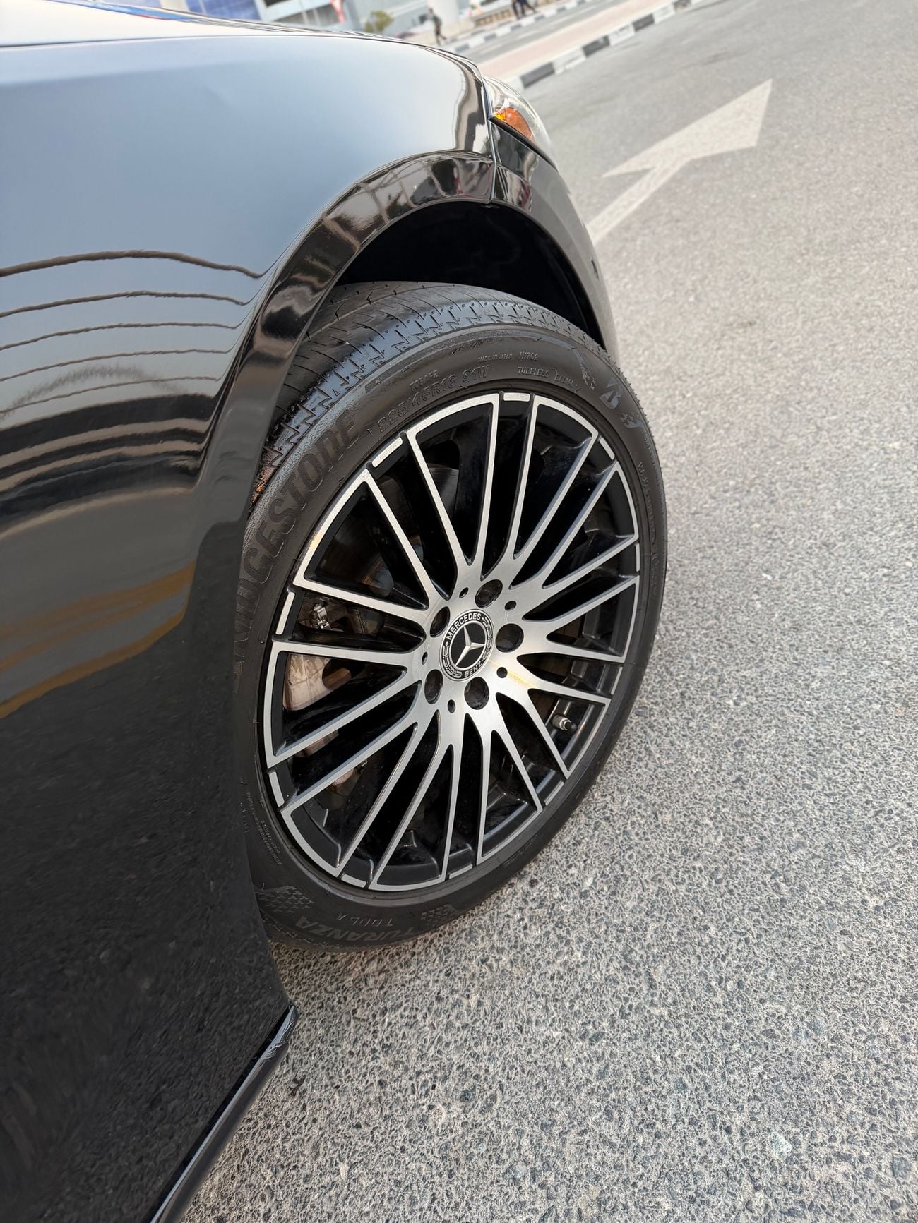مرسيدس بنز C 300 STD (NON GCC)