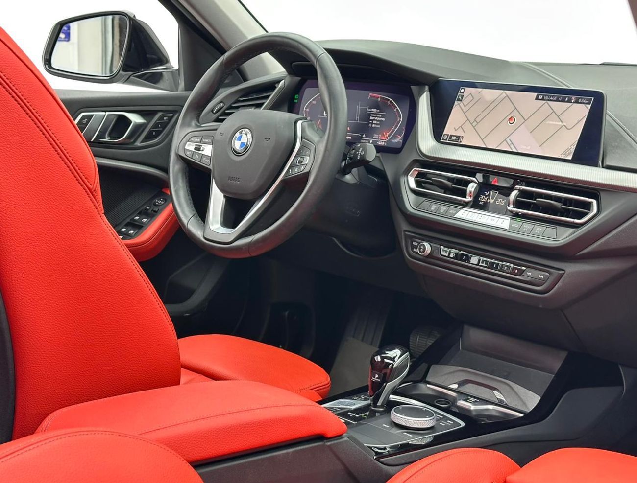 BMW 120i 2023 BMW 1-Series 120i, May/2026 BMW Warranty + Service Contract, BMW Full Service History, GCC