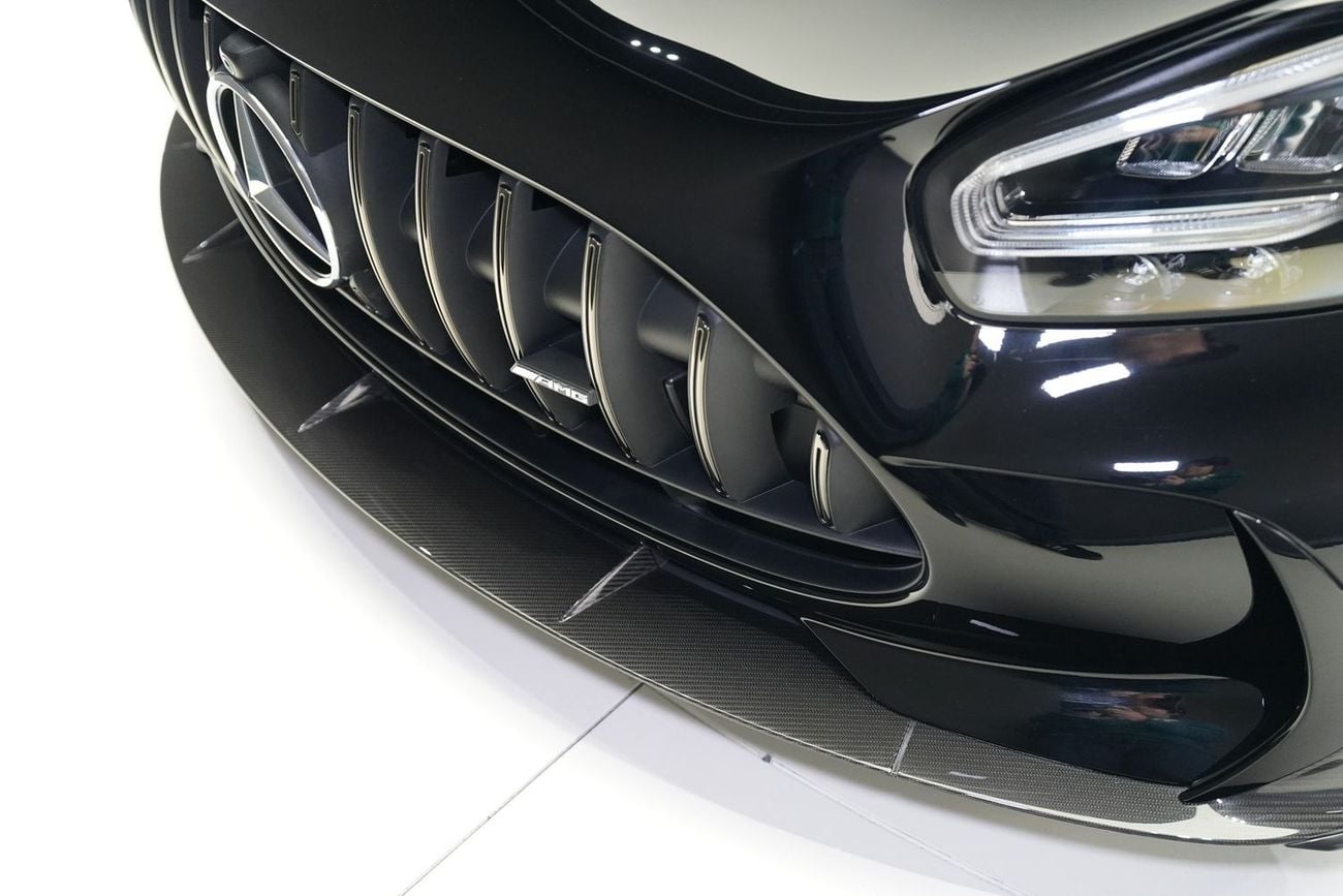 مرسيدس بنز AMG GT BLACK SERIES