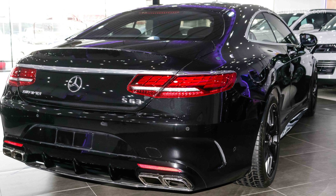 Mercedes-Benz S 63 AMG Coupe