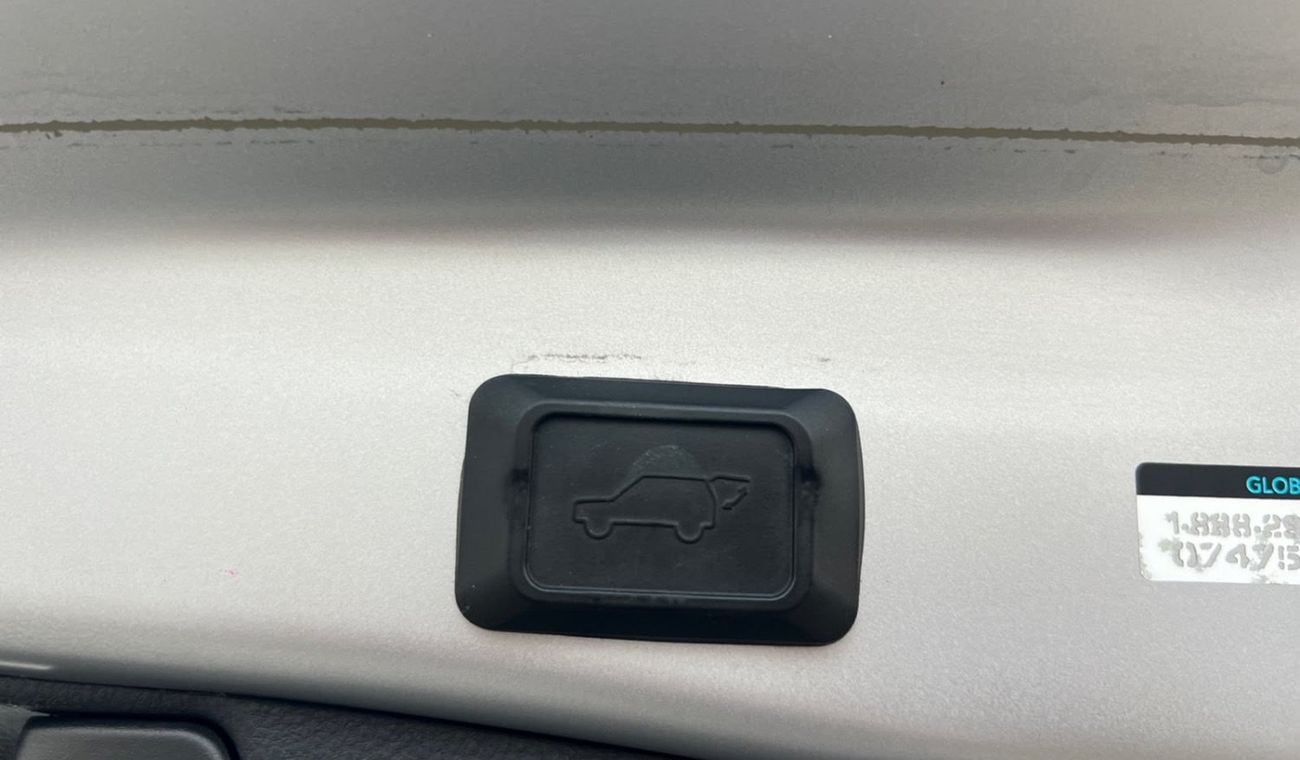 تويوتا راف ٤ 2021 Toyota Rav4 Hybrid XLE Full Option 2.5L V4 - Rear Camera  Leather Seat - AWD 4x4 - Sunroof -
