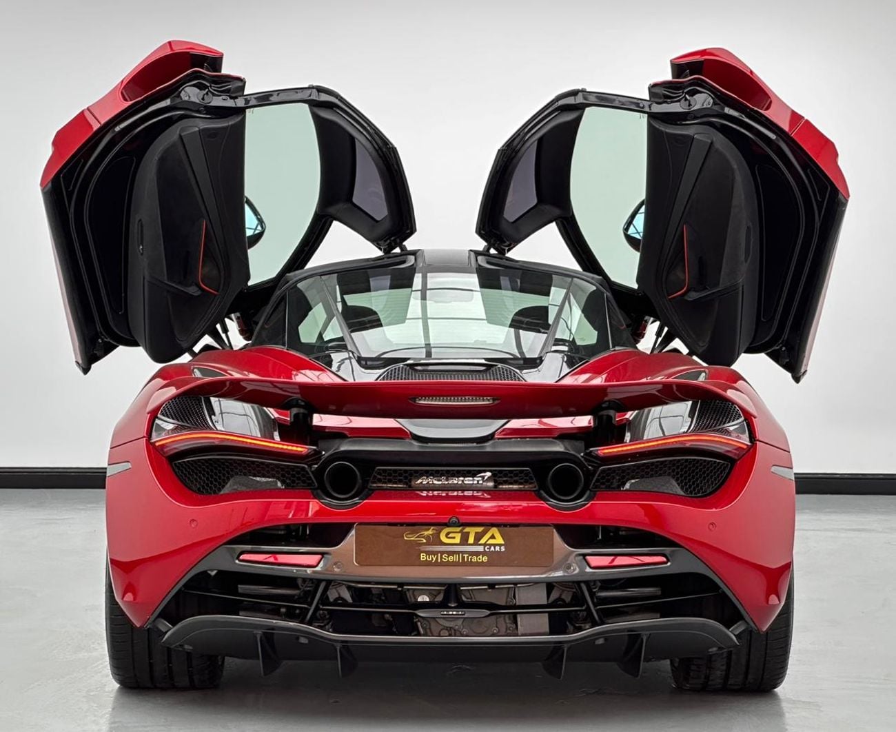 مكلارين 720S 2019 McLaren 720s, 1 Year Warranty Unlimited Km, McLaren Full Service History, GCC