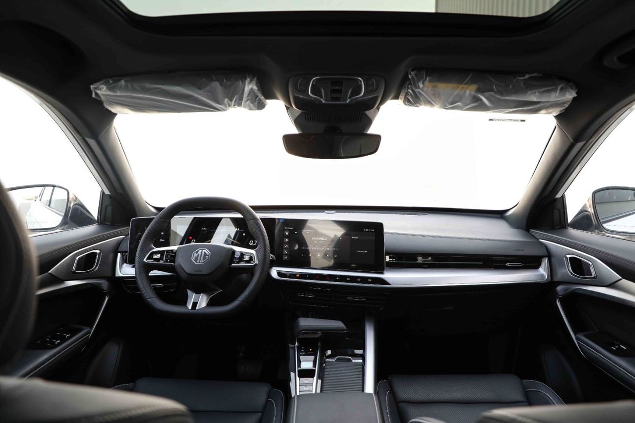 أم جي 1 2024 MG1 1.5 CVT LUXURY - رمادي أسود مزدوج طن من الداخل Black teche | تصدير فقط