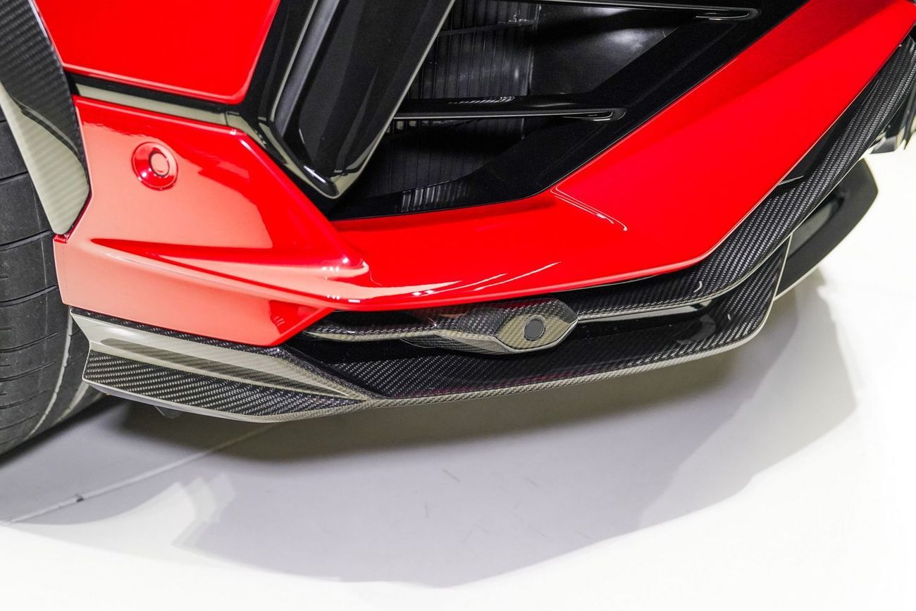 لامبورغيني اوروس 4.0T V8 Performante