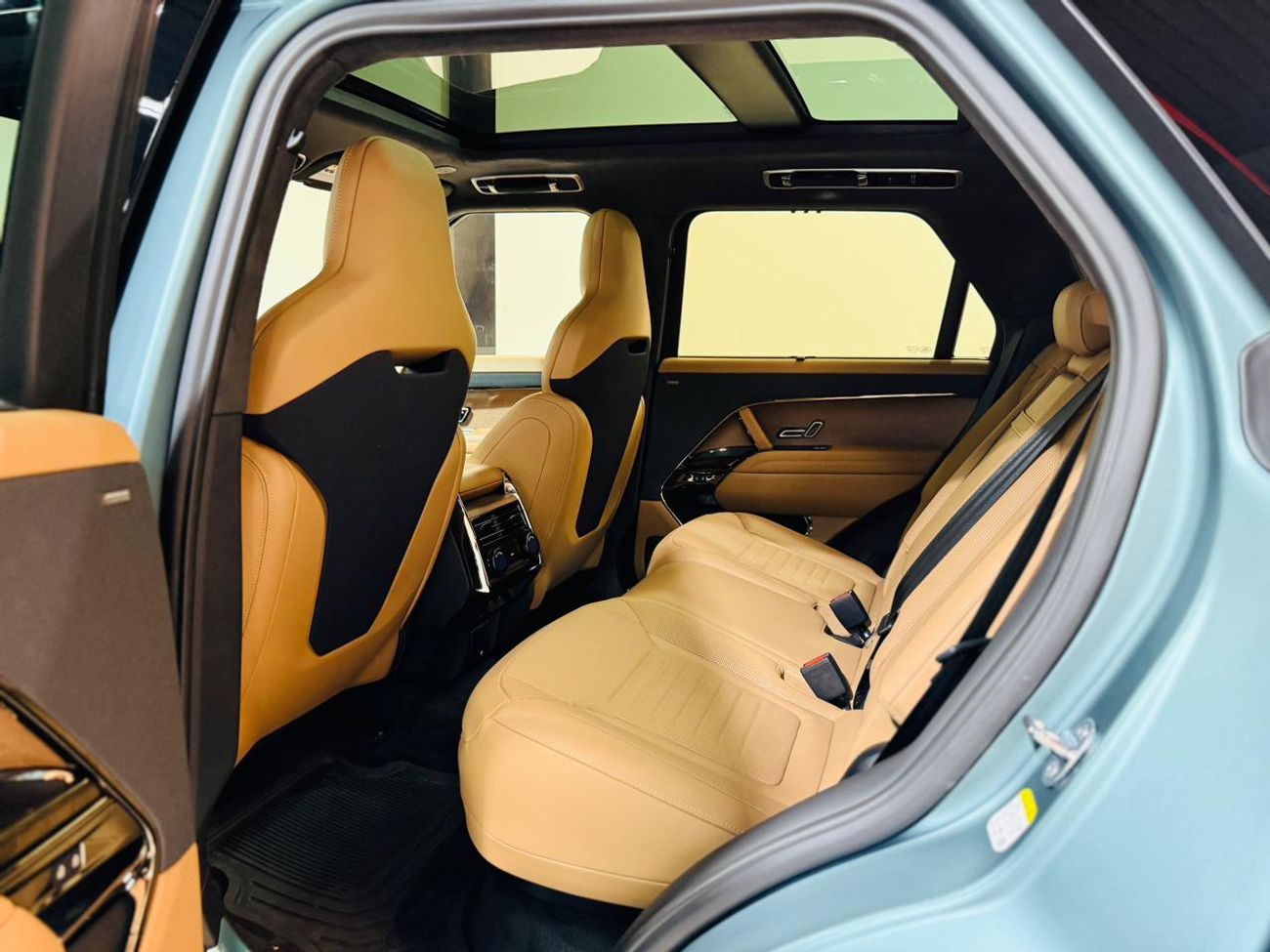 لاند روفر رينج روفر سبورت SV Celestial Gaea 2025 Brand New