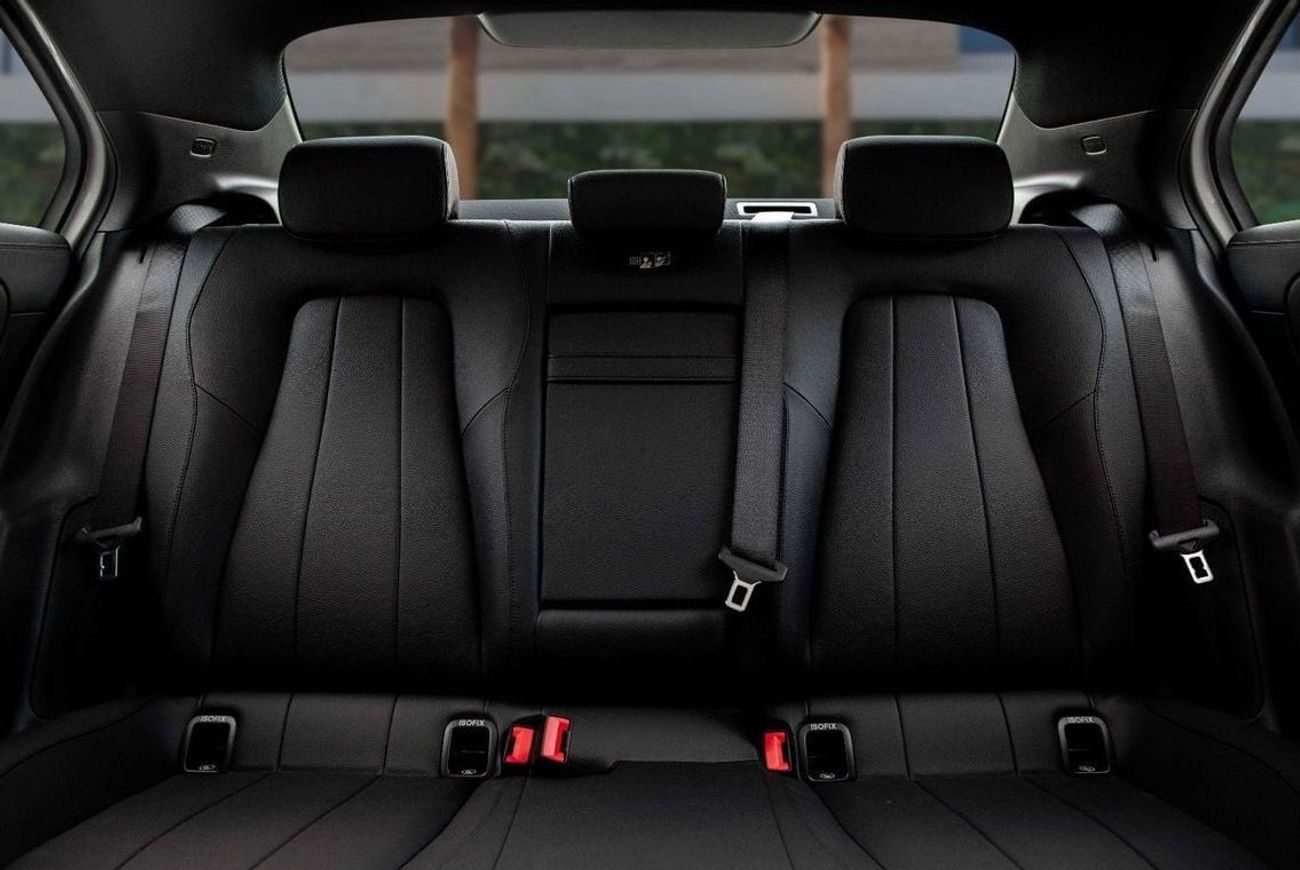 Mercedes-Benz A 180 180 | 2,742 P.M  | 0% Downpayment | Excellent Condition!