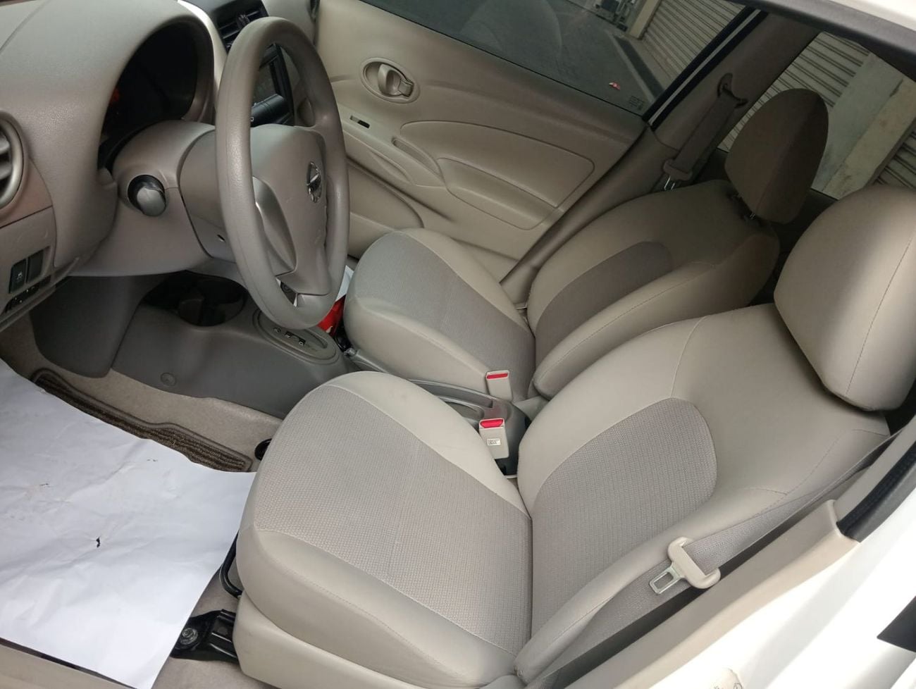 Nissan Sunny SV