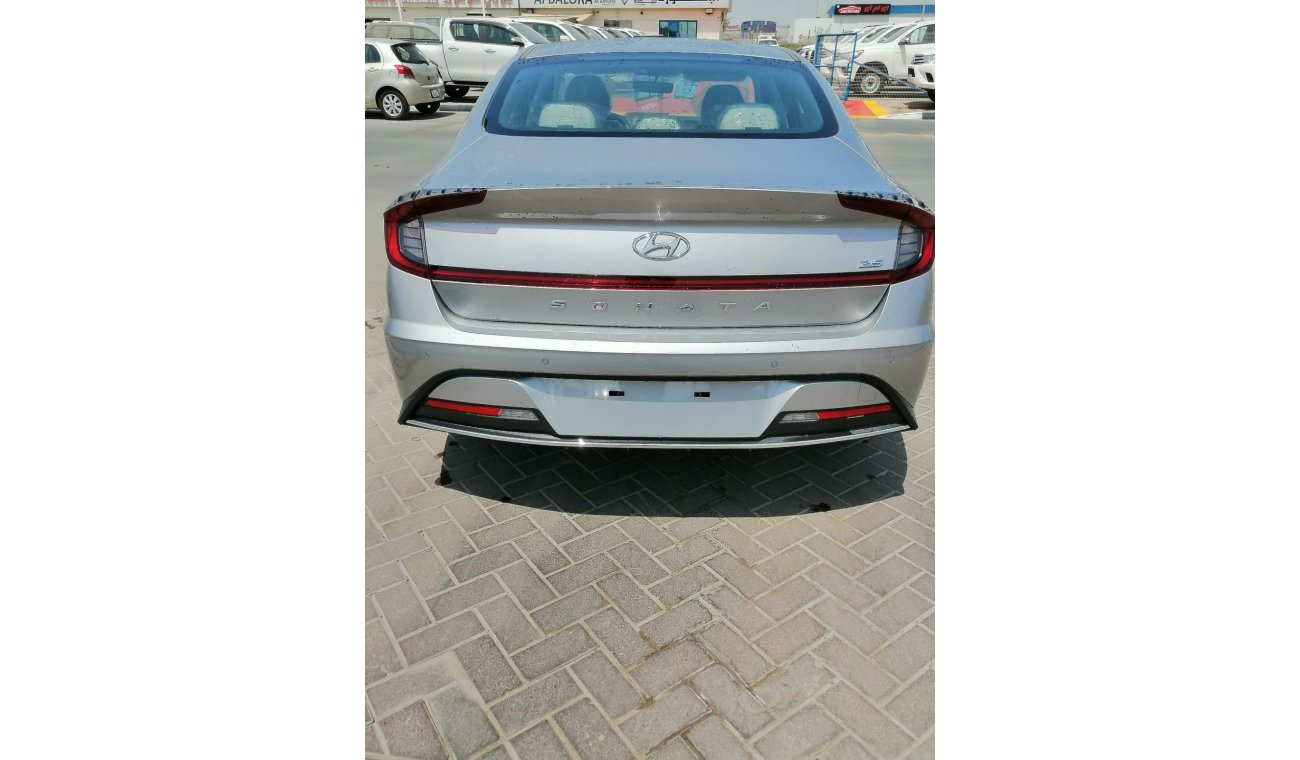 Hyundai Sonata 2.5 L