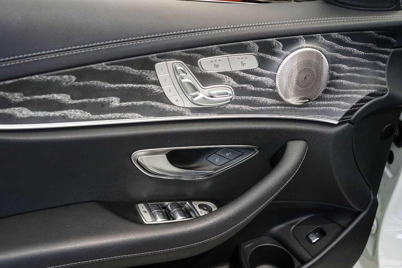 مرسيدس بنز E 350 Engine: 2.0L Turbocharged Inline-4 Engine (E350 AMG Dynamic spec commonly)