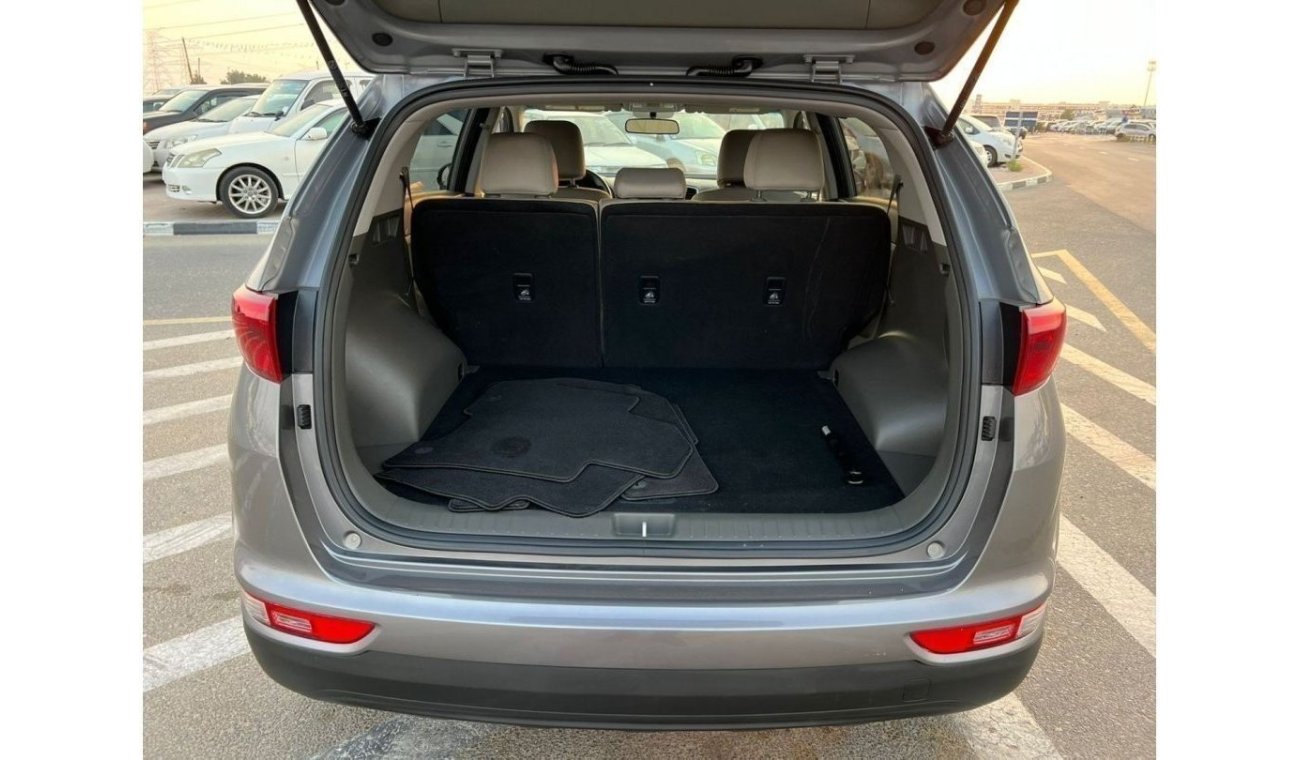 Kia Sportage 2019 KIA SPORTAGE  2.4L V4 In Great Condition Run and Drive / Vin : KNDPM3AC8K7559691