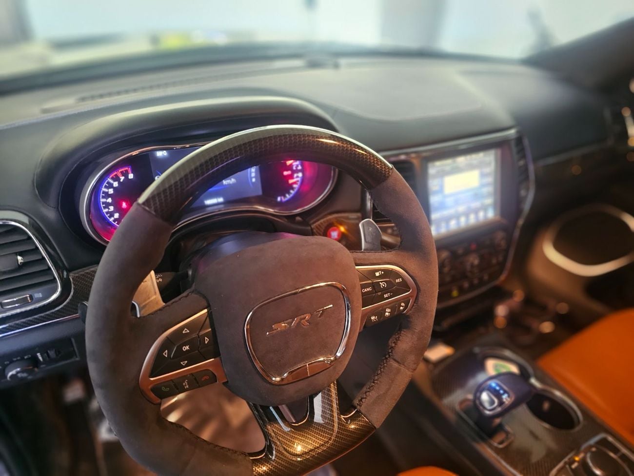 Jeep Grand Cherokee SRT8 6.4L