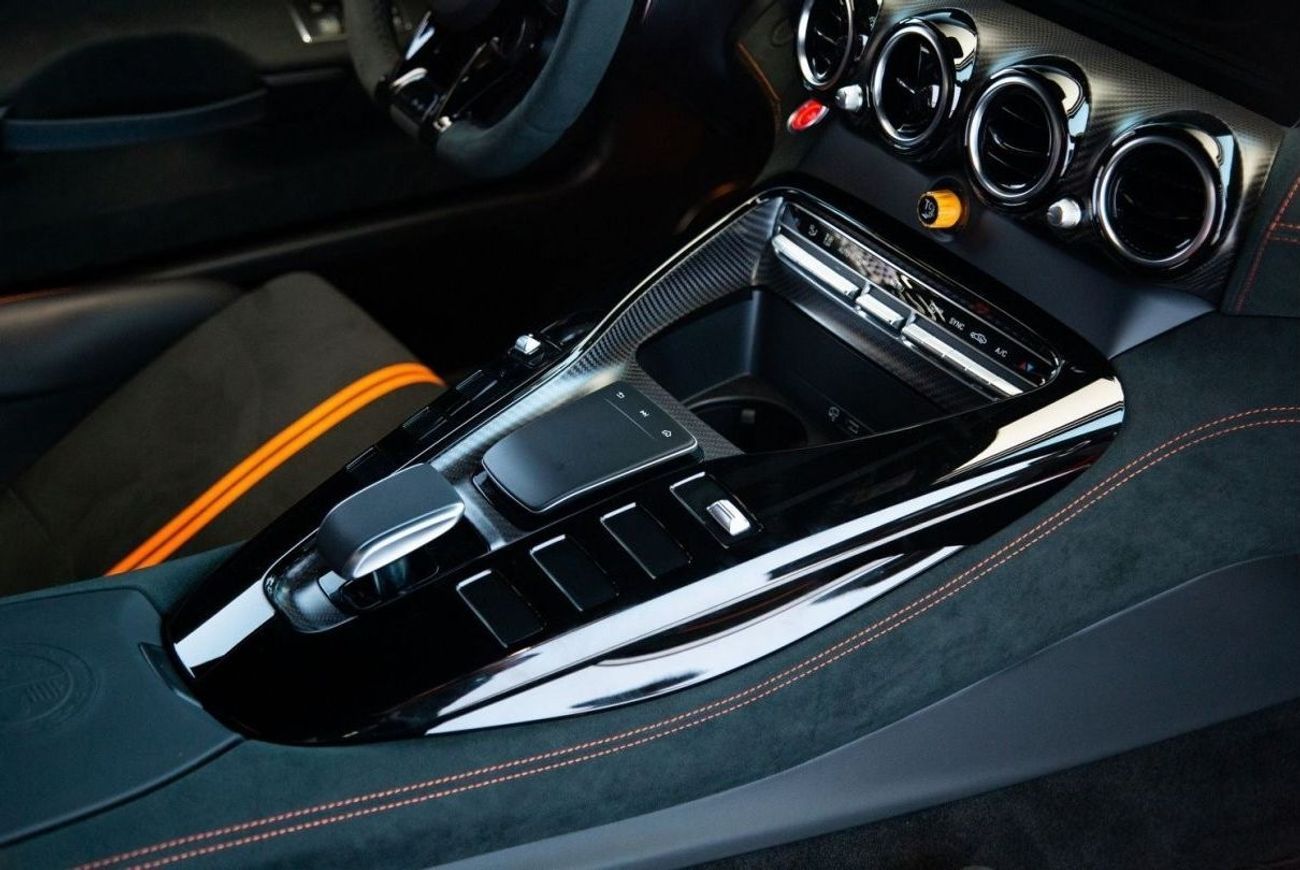 Mercedes-Benz AMG GTR