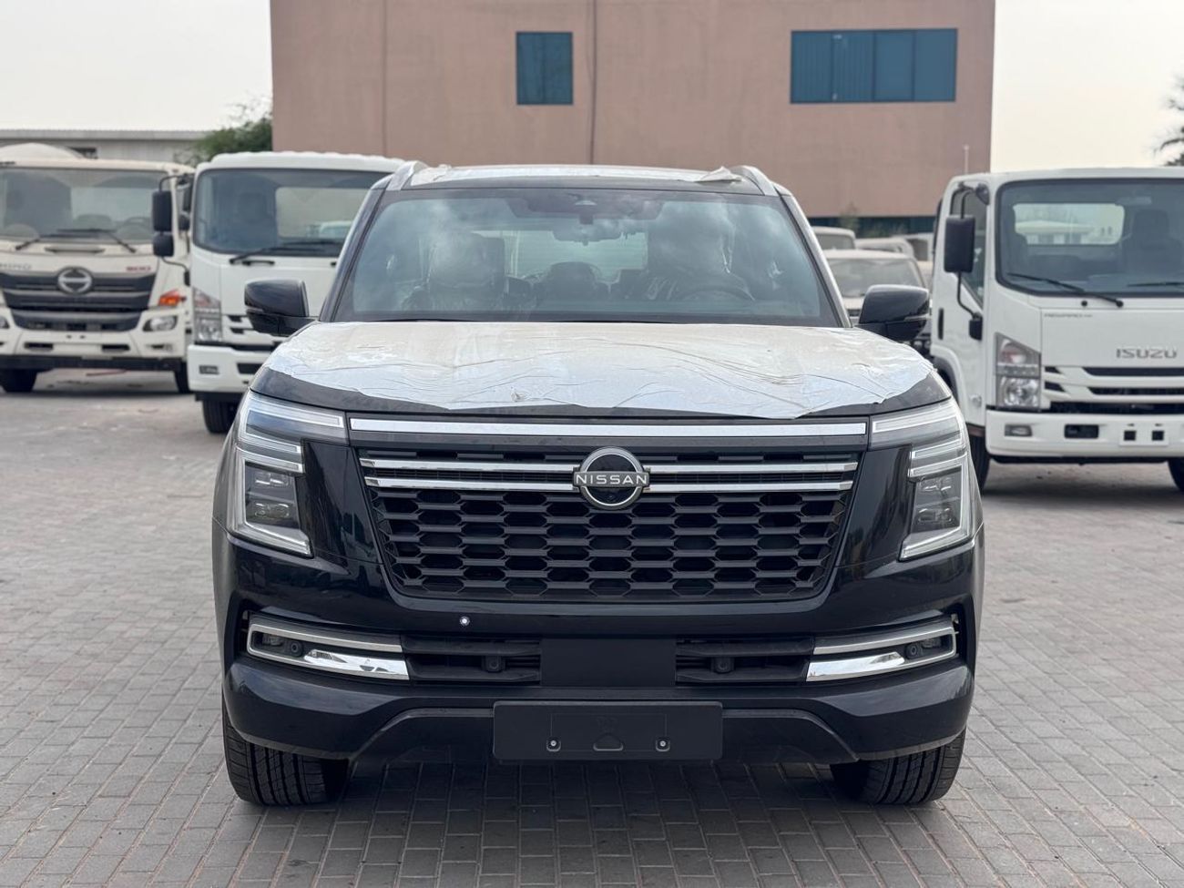 Nissan Patrol LE PLATINUM CITY 3.5L_ 2026_ (BLACK _TAN)