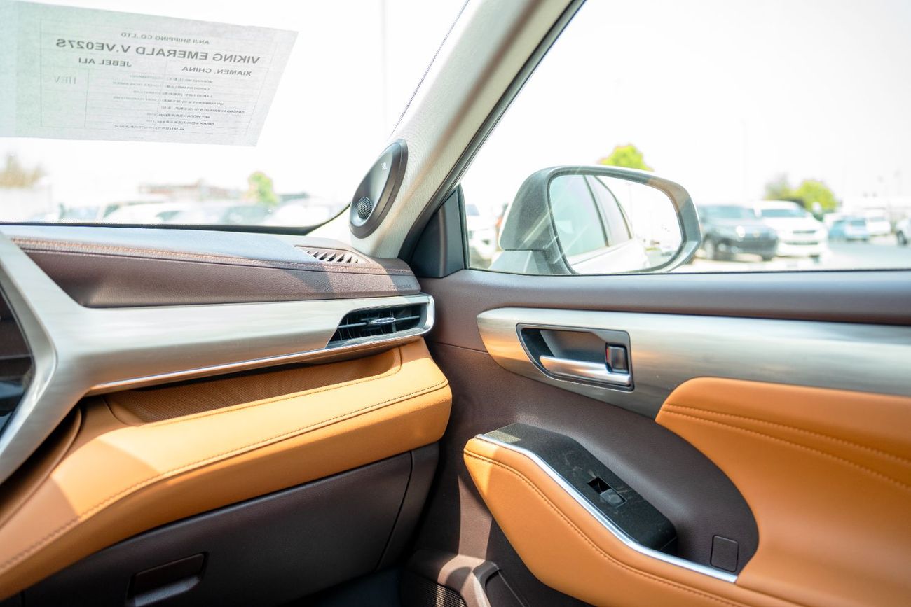 تويوتا هايلاندر Toyota Highlander Limited E-Four 2025 2.5L Hybrid