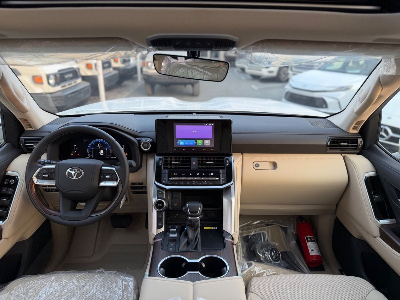 تويوتا لاند كروزر GXR 3.3 TT || Diesel || Black interior