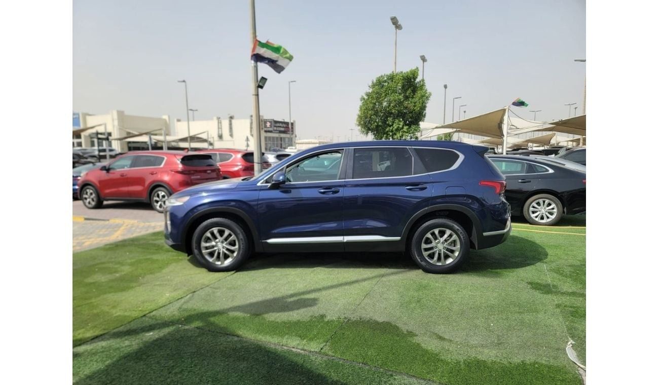 هيونداي سانتا في 5 Seater / 2.4Cc