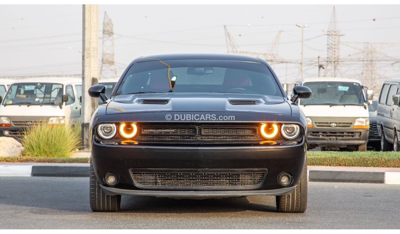 Dodge Challenger Dodge Challenger SXT V6 / 2018 / USA