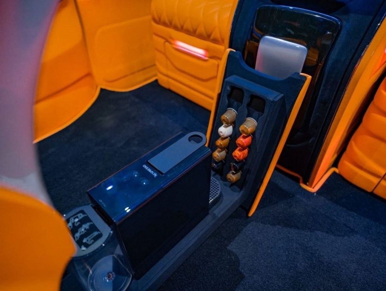 مرسيدس بنز فيتو 2022 | VIP Brabus V-250 | GCC Specs | Brand New | Full Options