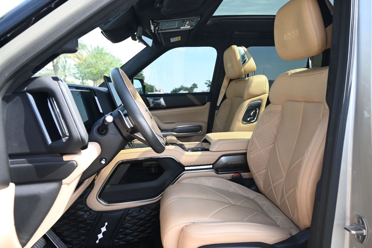 BYD Leopard 8 Smart and Brave Flagship Edition (7 Seats)