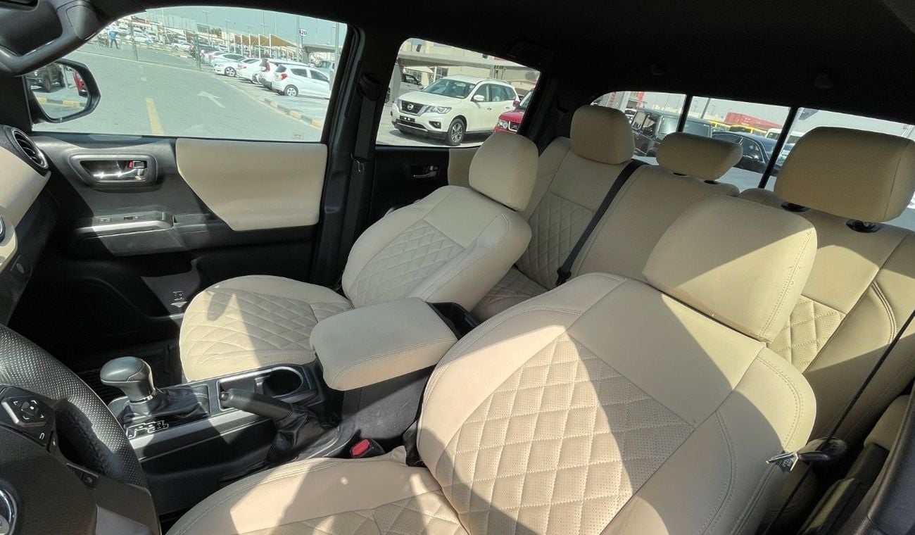 Toyota Tacoma 3.5L Limited A/T.