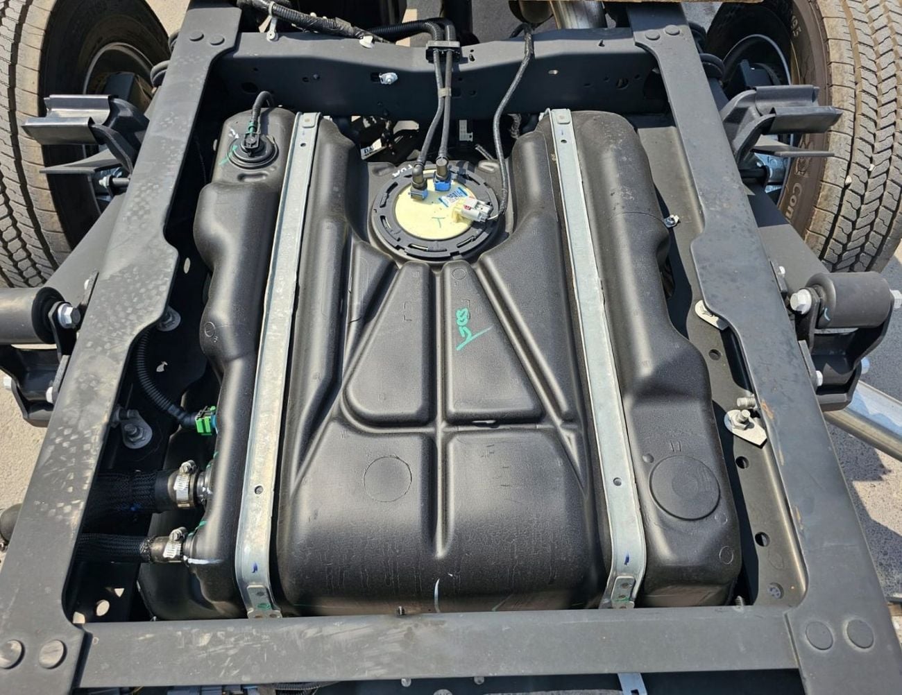Ford F-550 6.7L DIESEL FORD XL F550 CHASSIS SINGLE CABIN || 6.7L V8 DIESEL A/T 4WD | 145 DUAL BATTERY PAYLOAD PLUS TRAILER