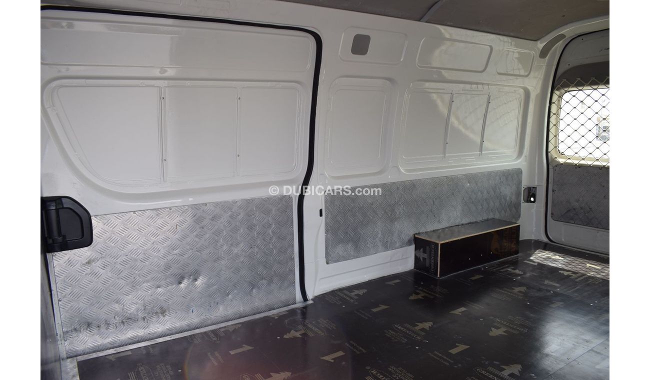 Toyota Hiace GL - High Roof LWB Toyota Hiace Highroof Van, Model:2016. Excellent condition