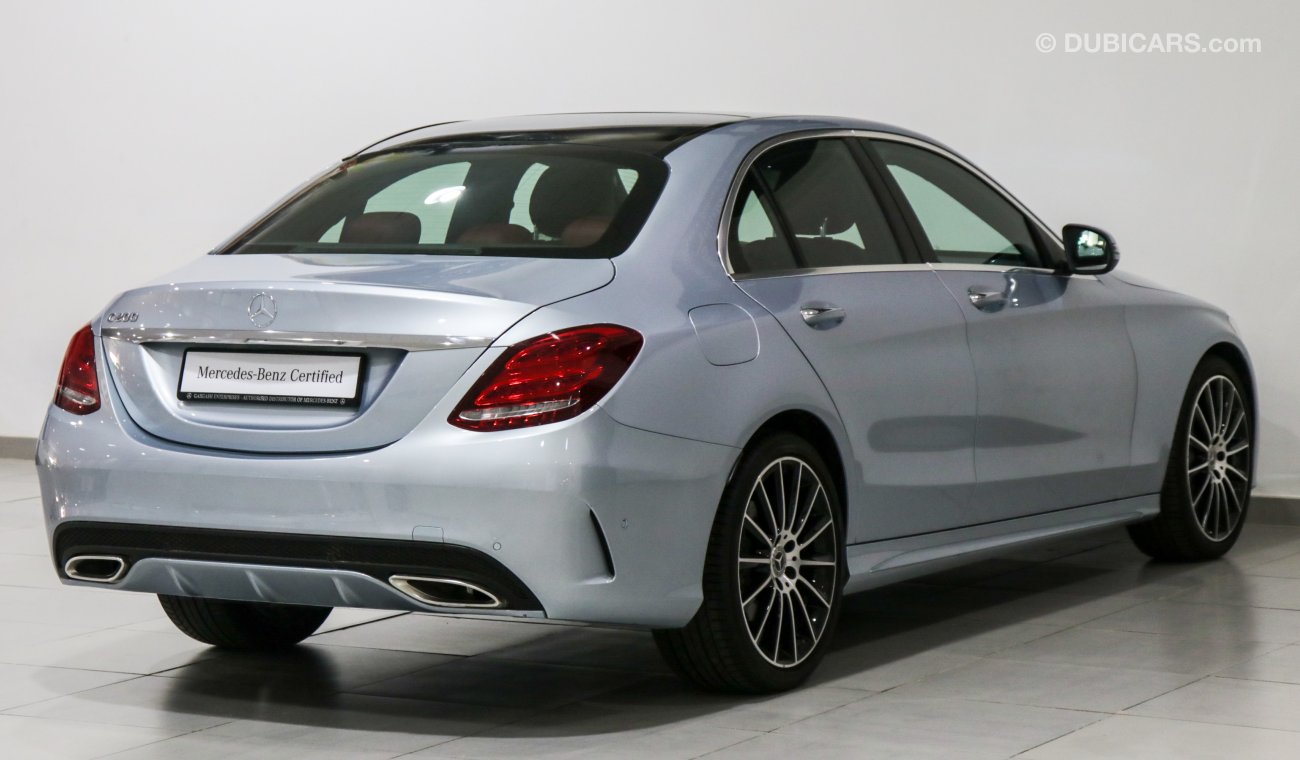 مرسيدس بنز C200 C 200 SALOON