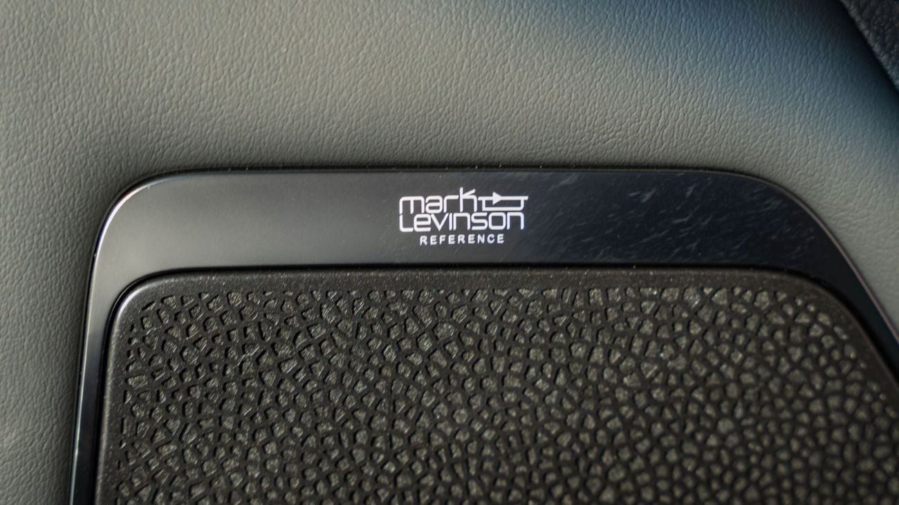 Lexus LX 600 2026 Lexus LX600 Signature 3.5L AT Petrol (White)