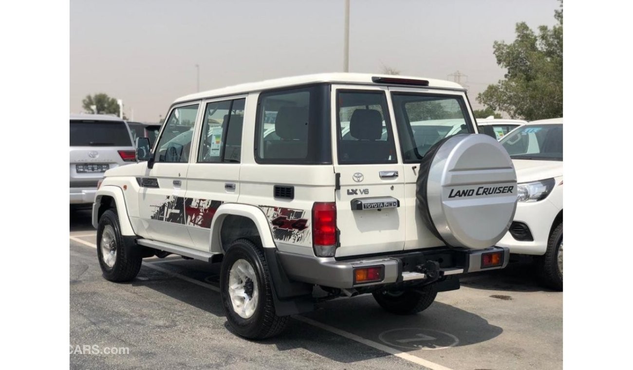 Toyota Land Cruiser Hard Top 76 HT 5DR