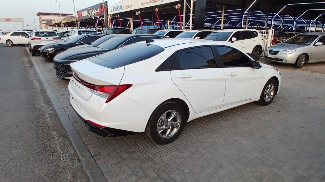 هيونداي افانتي hyundai avante 2021