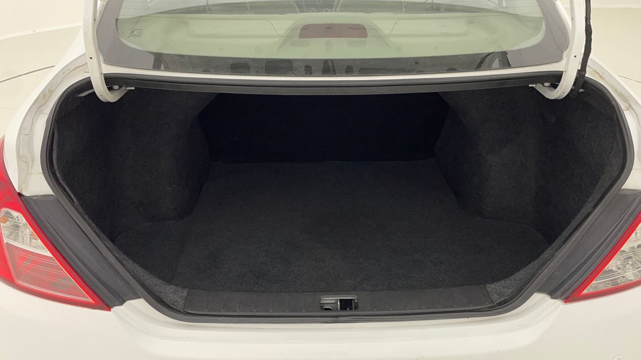 Nissan Sunny SV 1.5 | Zero Down Payment | Home Test Drive