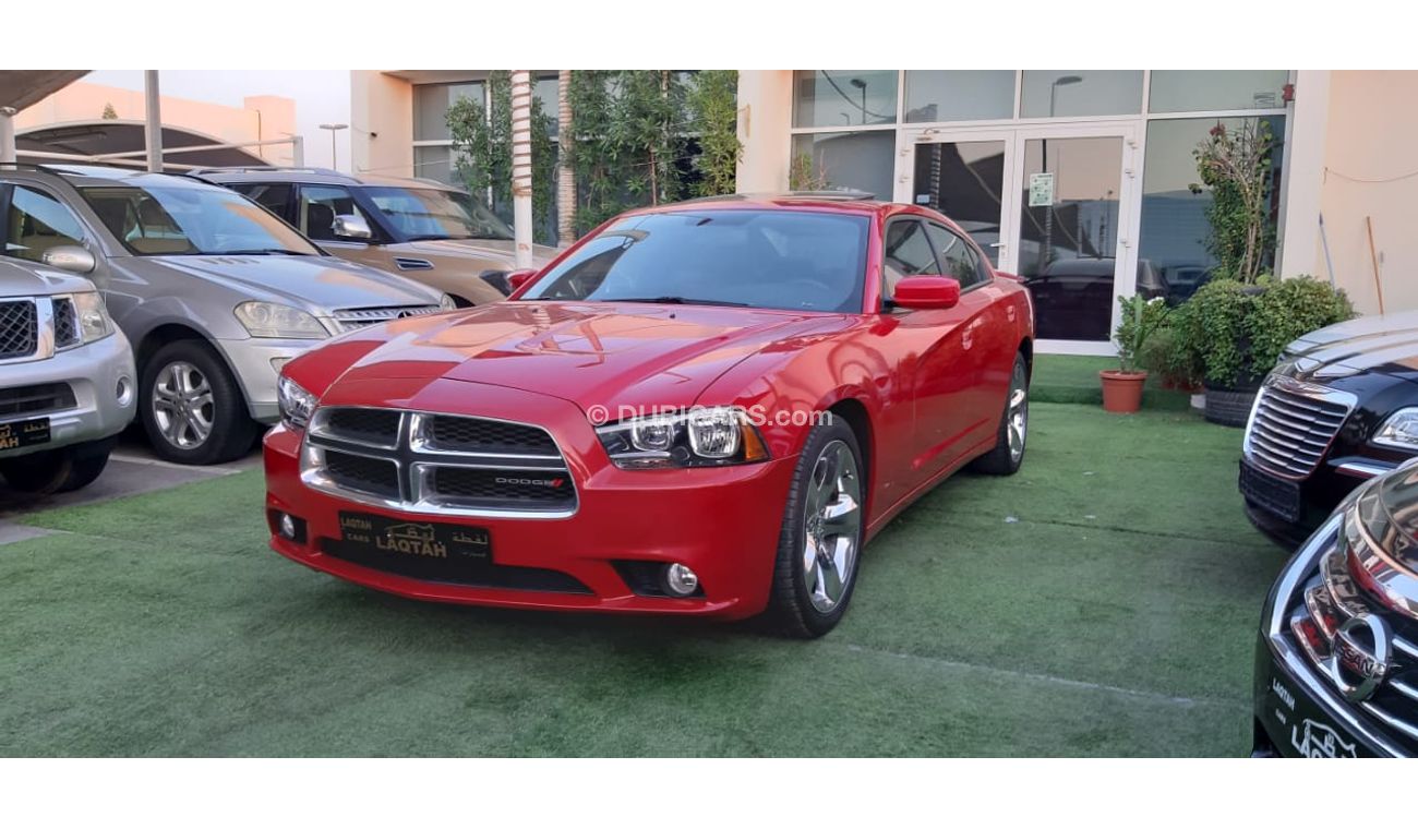 Dodge Charger Customs papers number one, leather, rear spoiler, all sensors, fingerprint, alloy wheels, fog lights