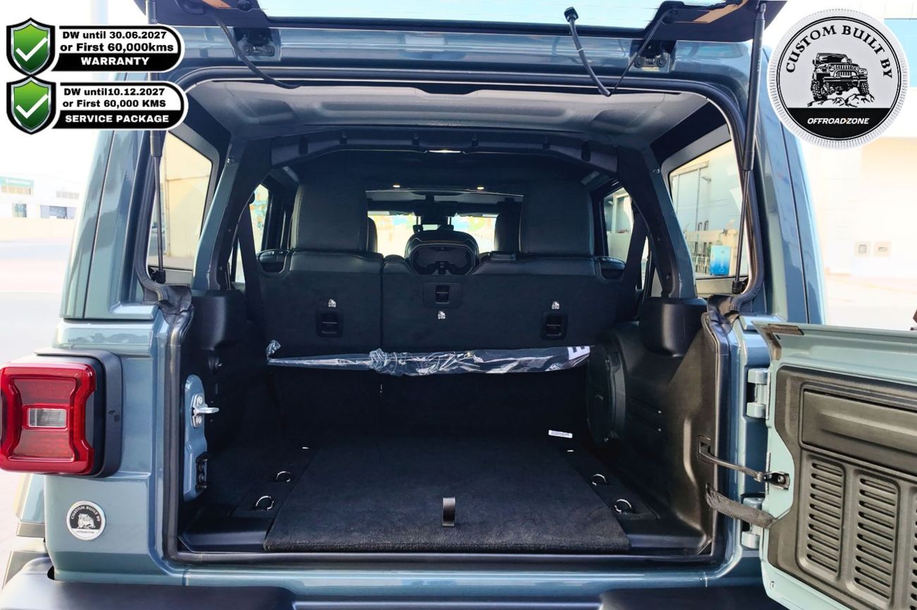 Jeep Wrangler Unlimited Rubicon 3.6L / 3 Years Dealer Warranty and 3 Years Dealer Service Package