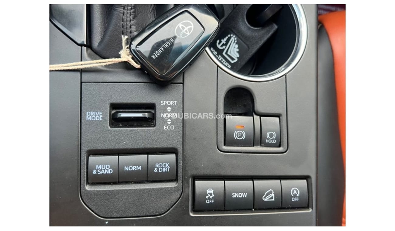 تويوتا هايلاندر LE LE