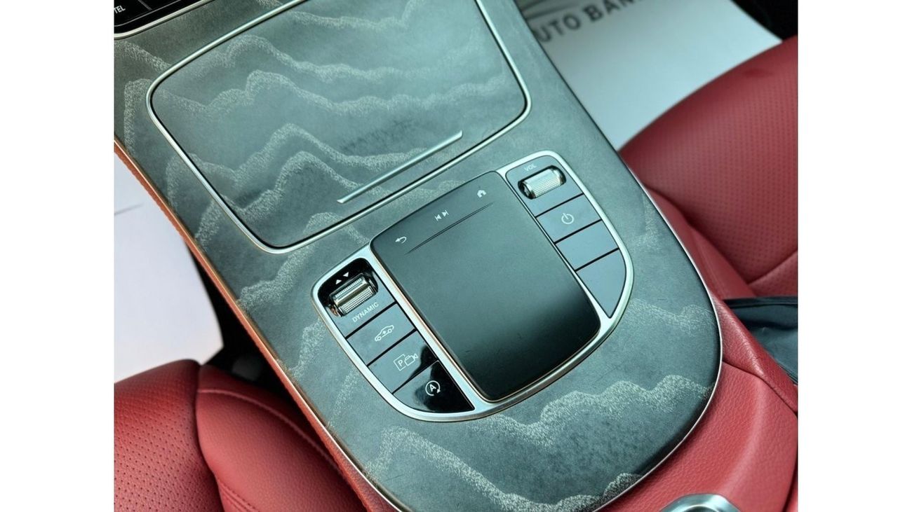 Mercedes-Benz E 350 MERCEDES_BENZ E350 MODEL 2022 KM48000