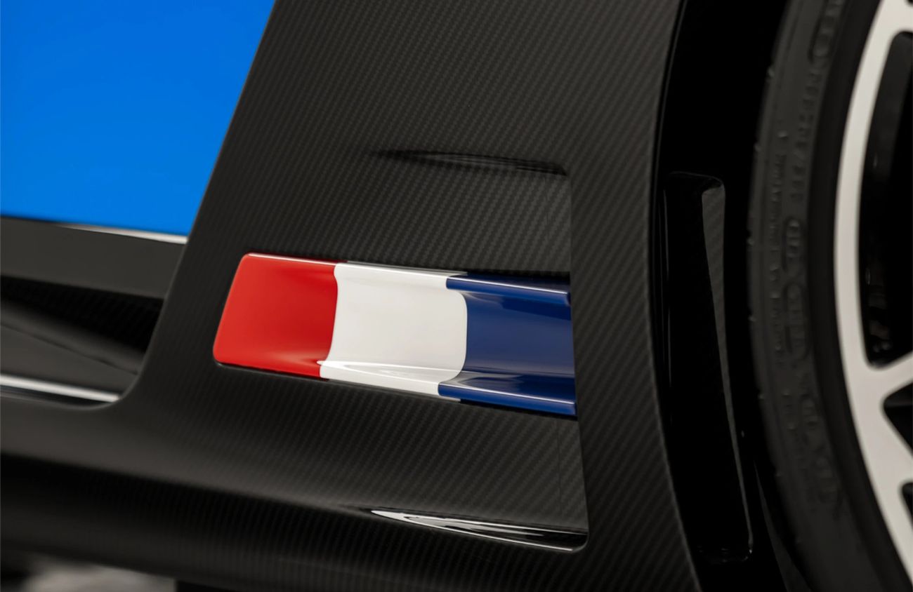 بوغاتي ديفو 8.0L W-16 Quad-Turbocharged Engine | Warranty