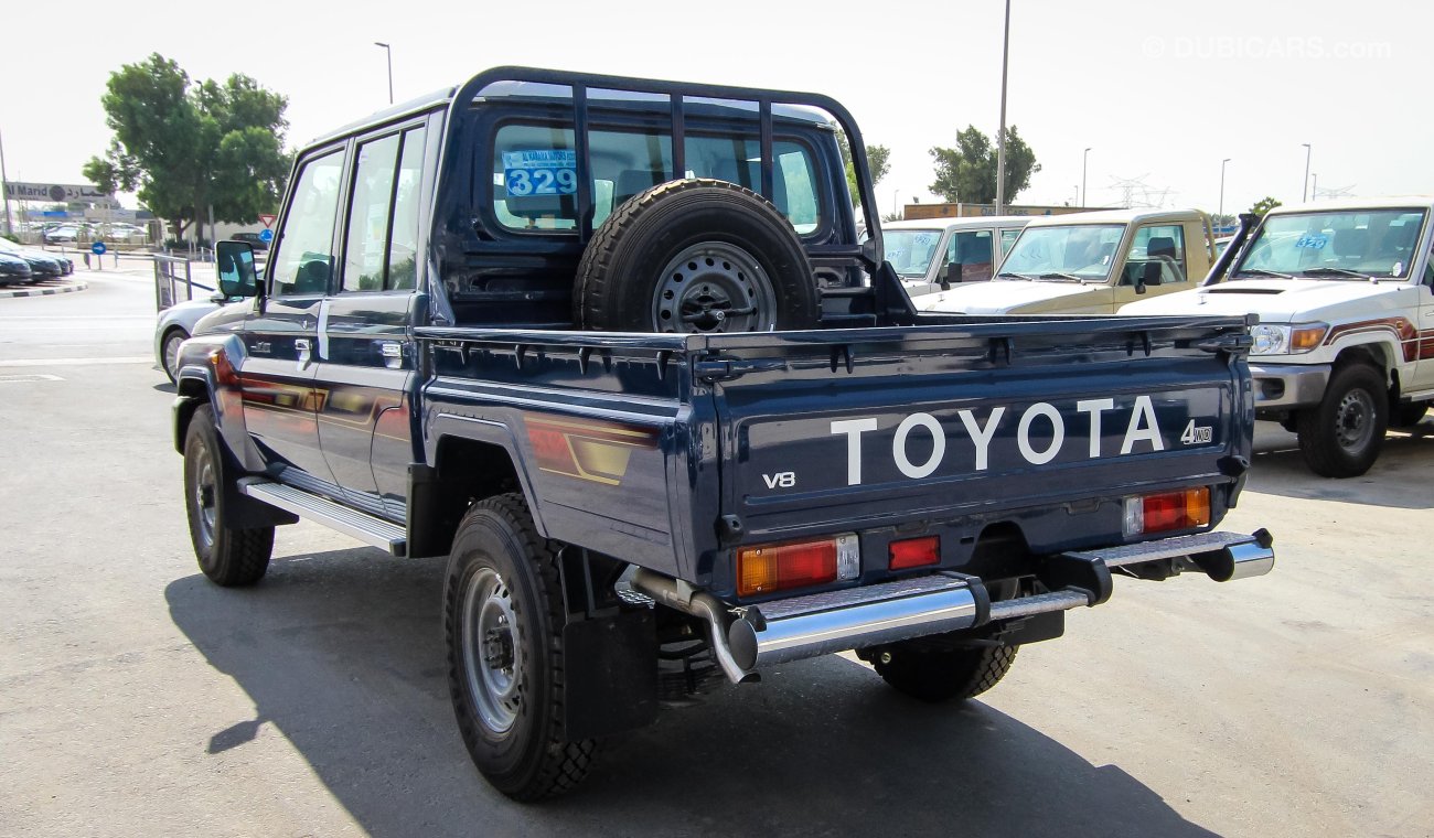 Toyota Land Cruiser Pick Up V8 4WD Double Cab