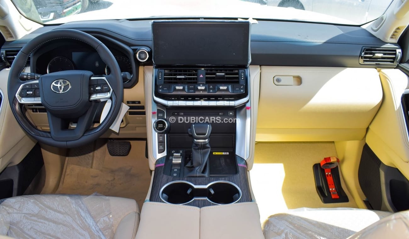 Toyota Land Cruiser VXR 3.5 L V6