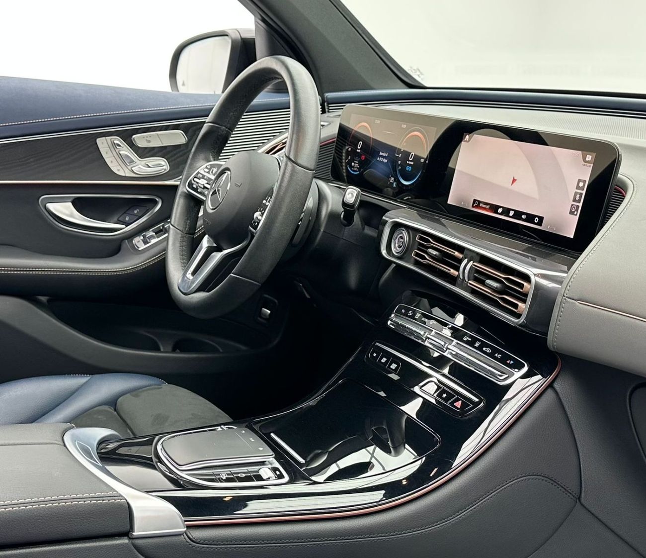Mercedes-Benz EQC 400 2022 Mercedes-Benz EQC 400 4MATIC, Dec/2026 Mercedes Warranty, Nov/2029 Mercedes Service Contract, M