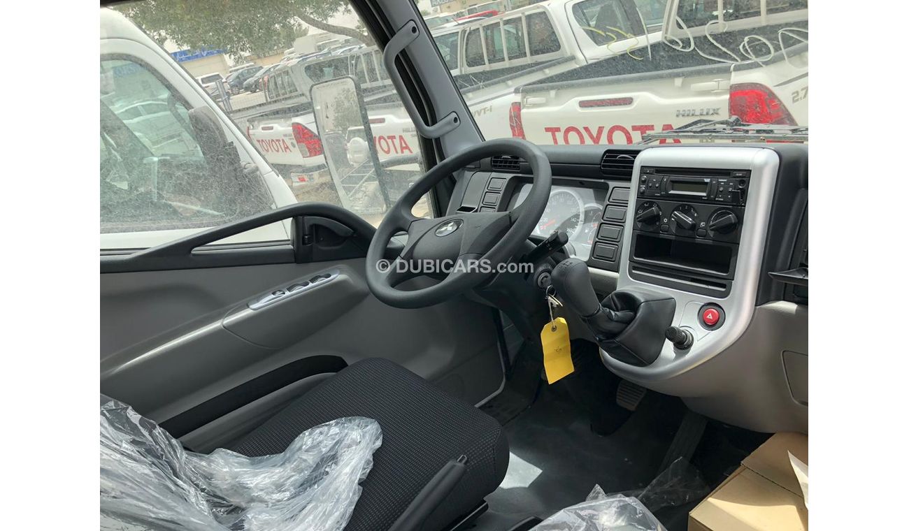 ميتسوبيشي فوسو كانتير (EXCLUSIVE OFFER)