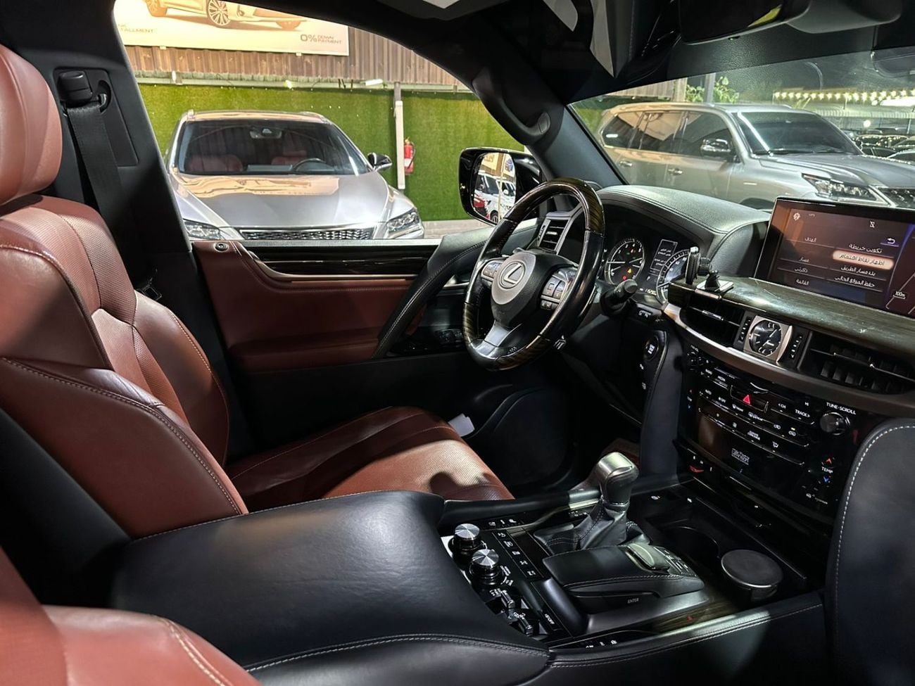 Lexus LX 570 Sport Platinum 5.7L