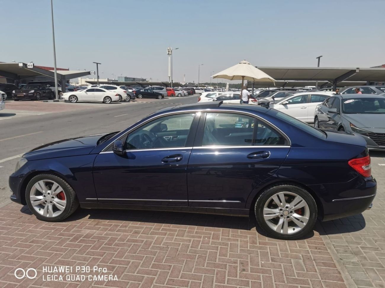 Mercedes-Benz C 200 In excellent condition and requires no expenses