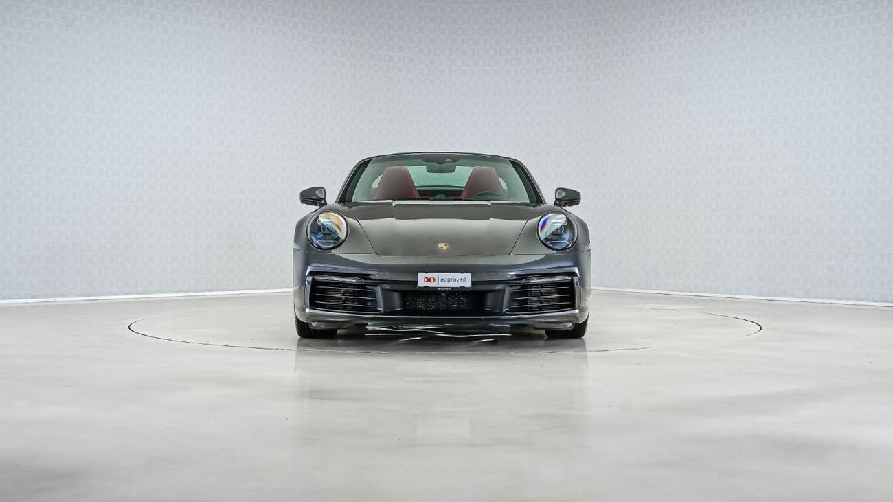 Porsche 911 Targa 4 | AED 9,820 PM | Warranty October 2026 | GCC