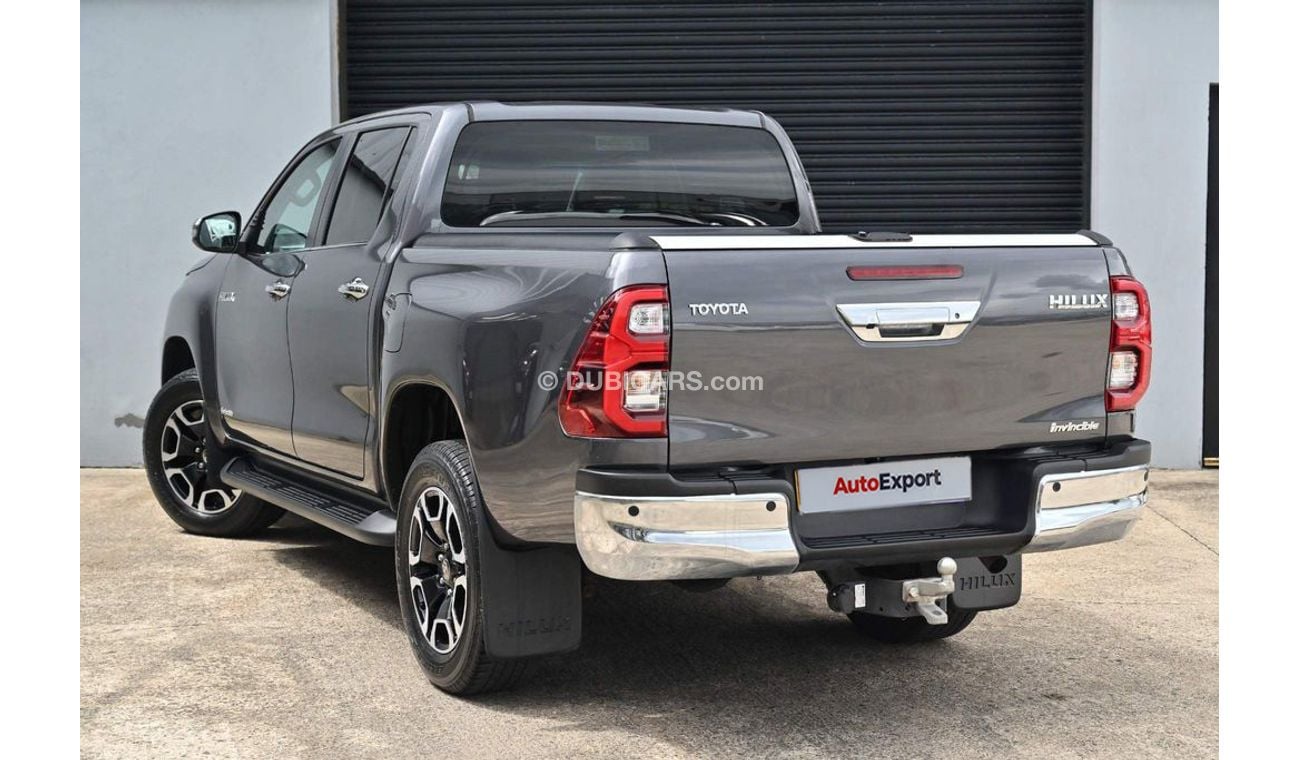 Toyota Hilux D-4D Invincible Double Cab Pickup Auto