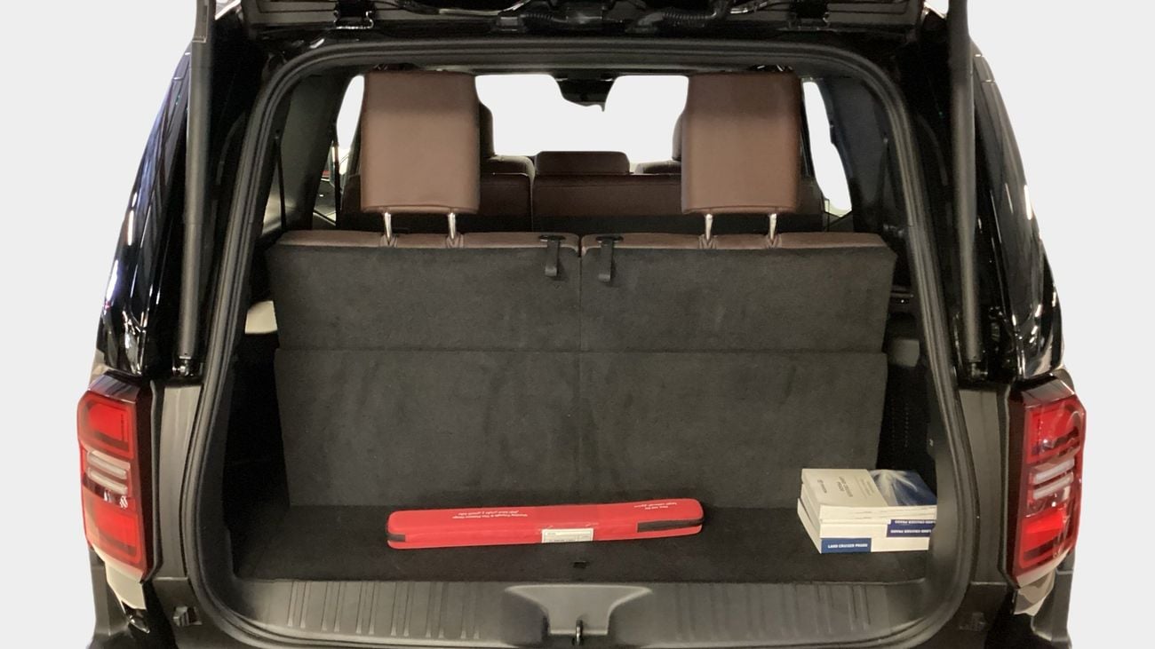 تويوتا برادو Adventure | upto AED 20,000 Ramadan Discount | شامل الضمان | 0 ﺪﻔﻋﺓ ﺃﻮﻟﻯ